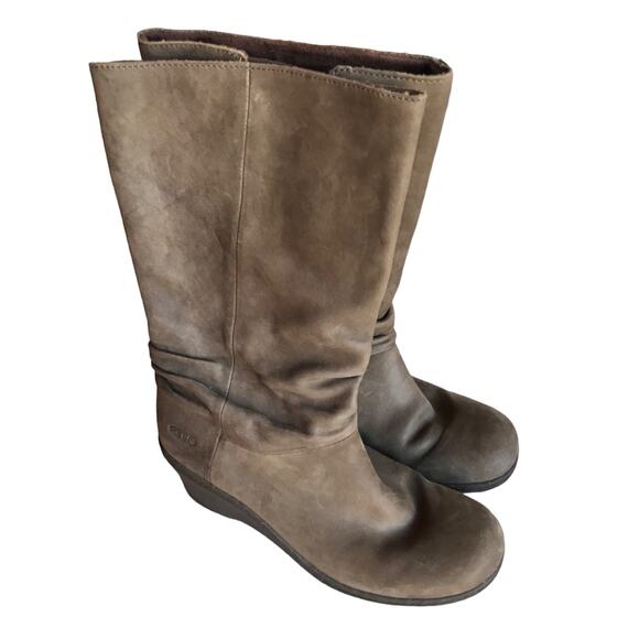 Keen Akita Mid-calf Leather Scrunchie Boots with Wedge Heels size 8 - Picture 10 of 10